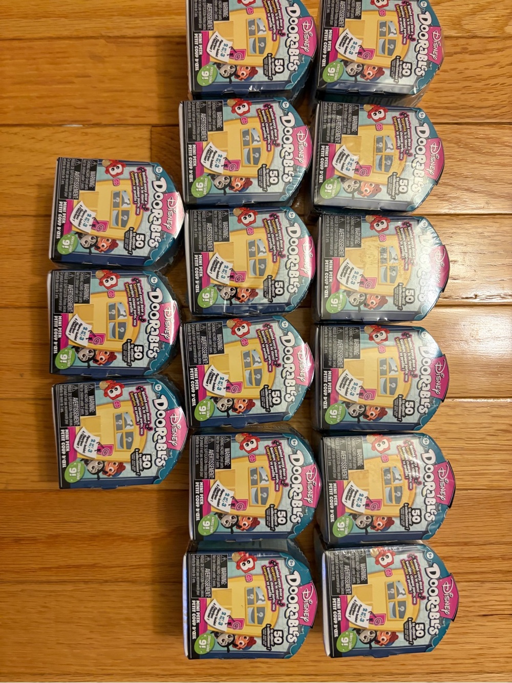 Disney Doorables Blind Pack Assorted Pink Blue Yellow Packaging x 15 packs